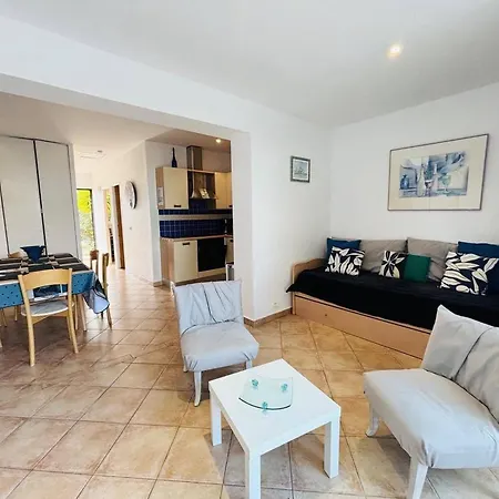 3 Pieces Avec Terrasse Et Climatisation A 1.3 Km De La Plage, Parking Inclus - Fr-1-63-345 Lumio (Corsica)